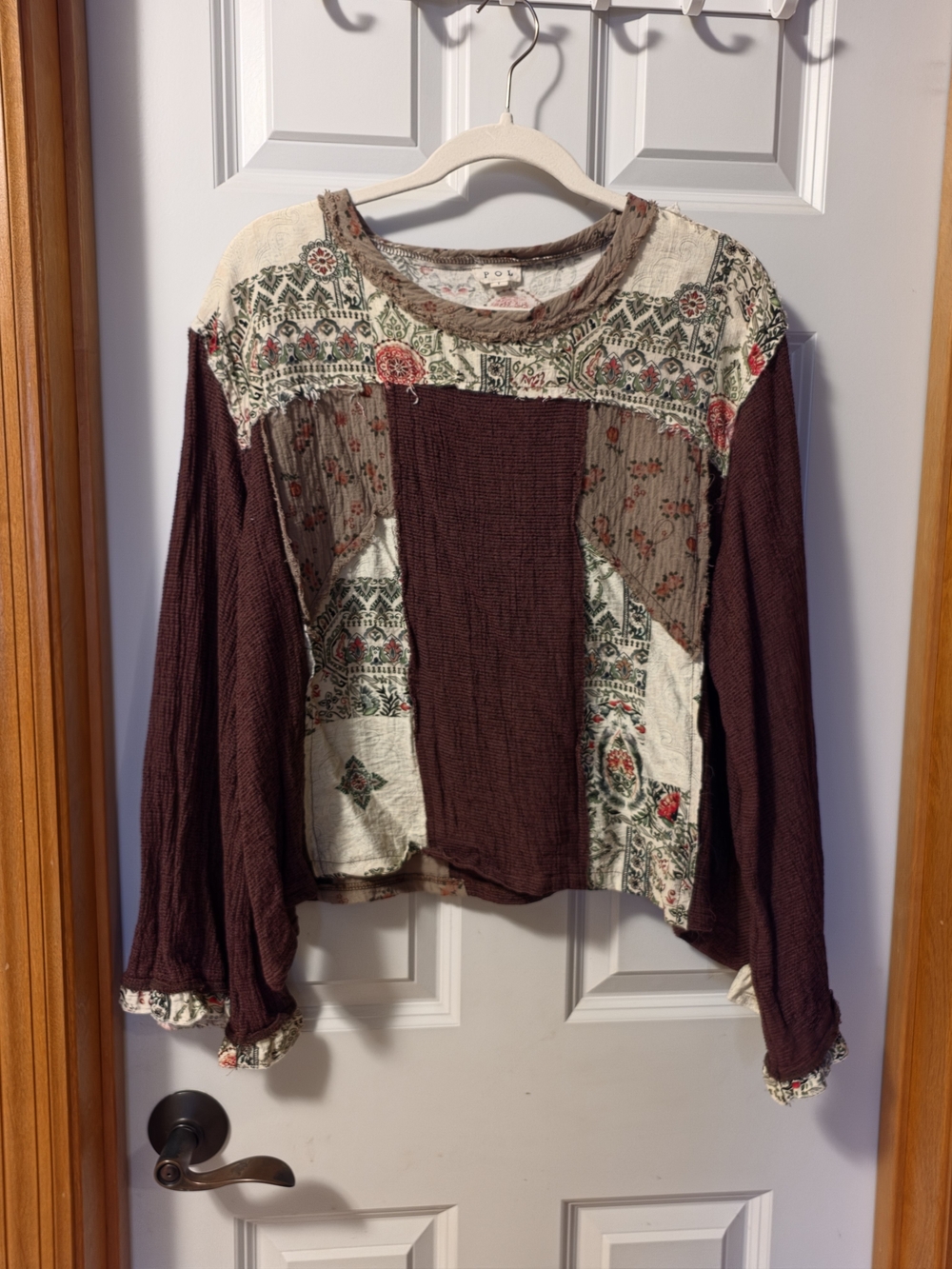 POL Patchwork Floral Waffle-Knit Pullover in Brown and Cream